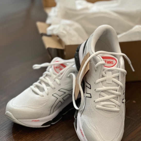 ASICS Gel-Quantum 360 VIII black and white main image 8